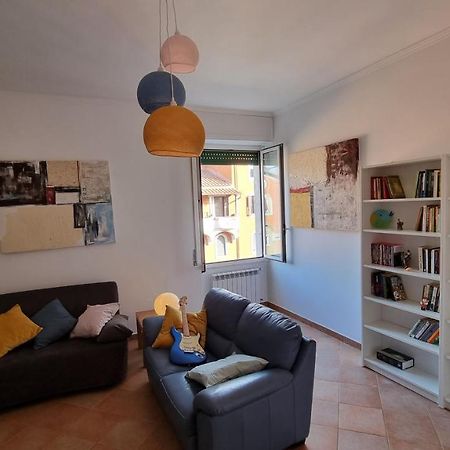 Casa Vacanze Garbatella Rome Bagian luar foto