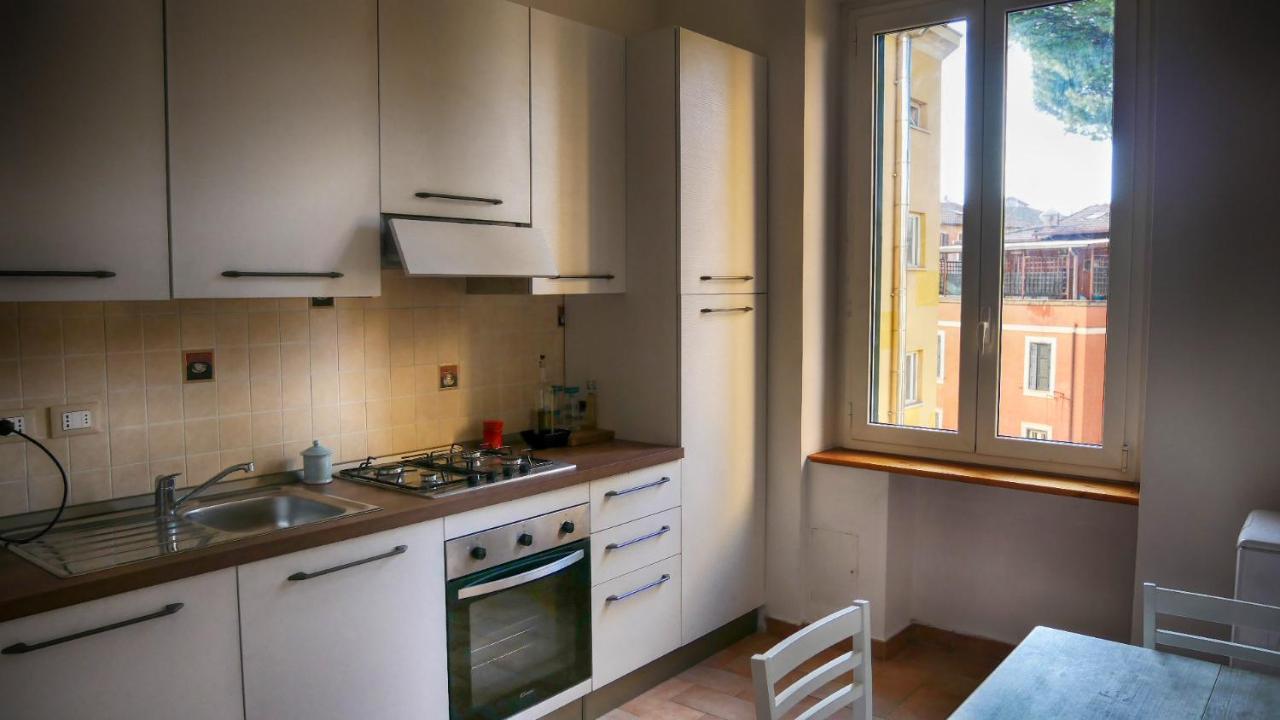 Casa Vacanze Garbatella Rome Bagian luar foto